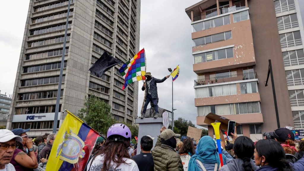 El presidente Daniel Noboa eliminó las restricciones impuestas tras las protestas por el fin del subsidio al diésel en diez provincias ecuatorianas