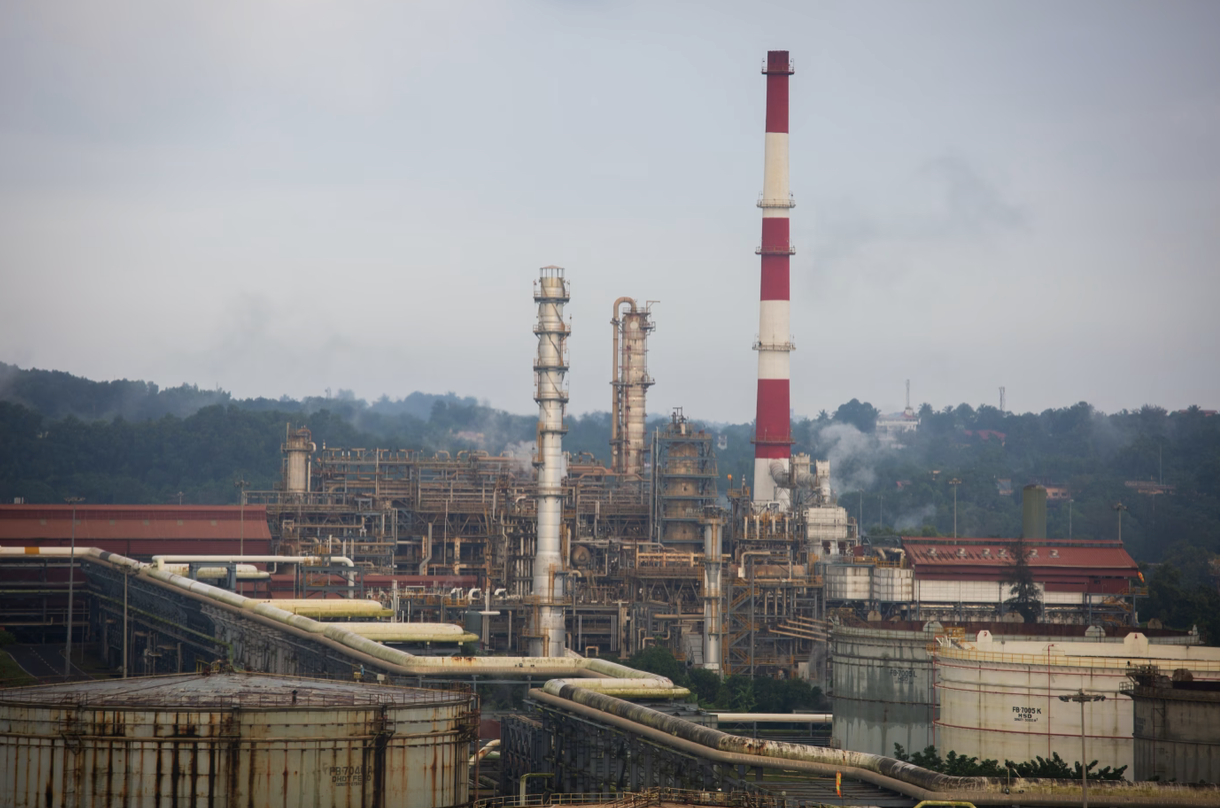 Will India and China Be Able to Resist U.S. Sanctions on Russian Oil?