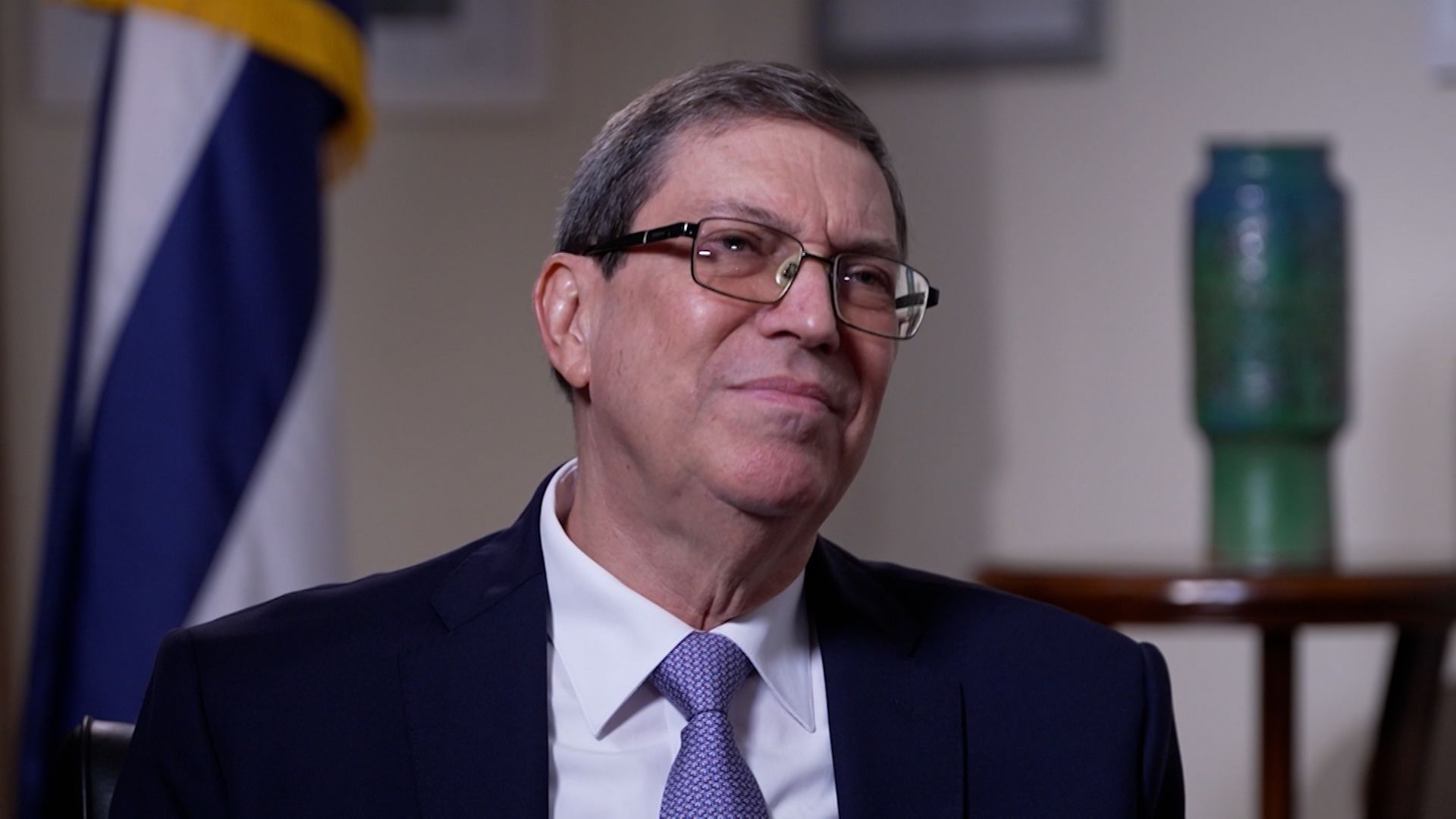 Canciller de Cuba dice que su país apoya de “manera total” a Venezuela, pero evita decir si respondería a ataque de EE.UU.