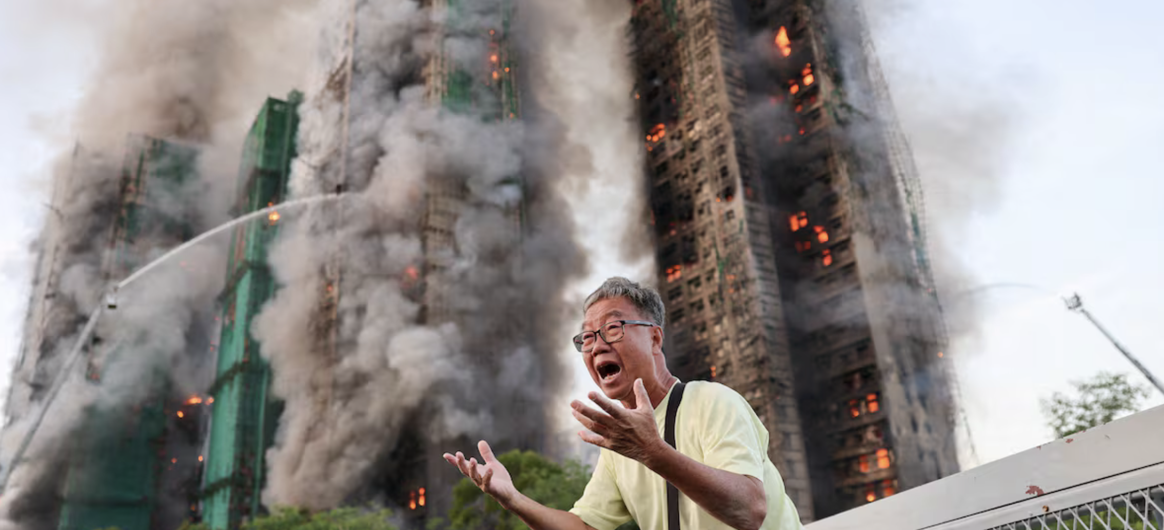 Al menos 36 muertos y 279 desaparecidos en el incendio de un complejo de torres residenciales en Hong Kong