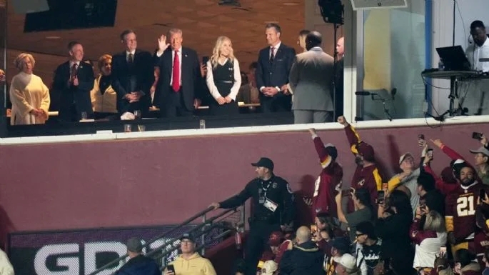 Trump es recibido con abucheos durante el partido de Commanders vs. Lions en la NFL