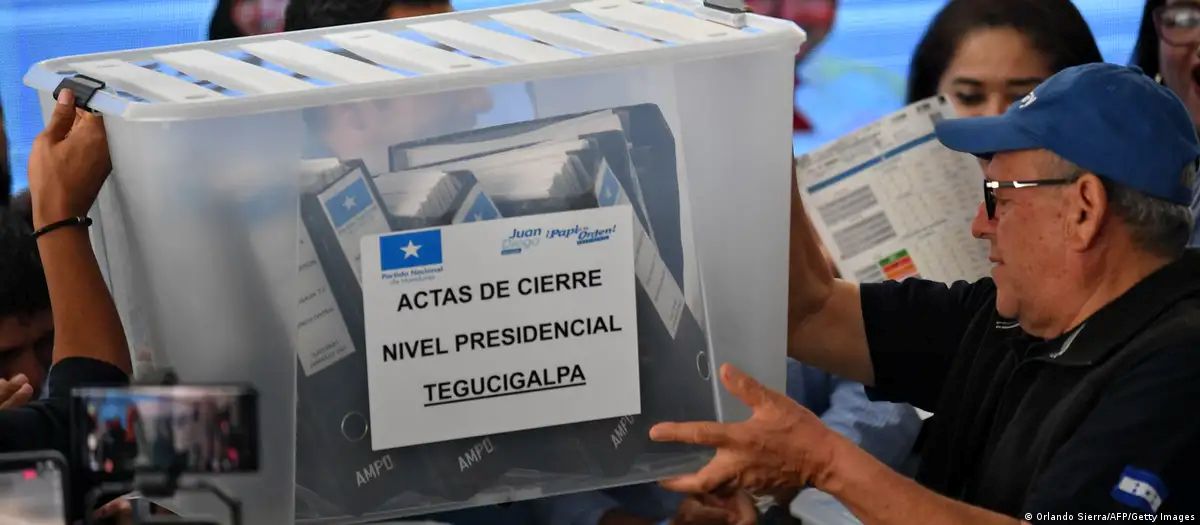 Los hondureños cumplieron ya dos semanas sin saber quién ganó las presidenciales.