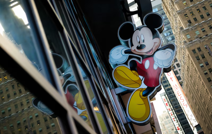 Disney, Universal y Warner Bros. demandan a la startup china de IA MiniMax
