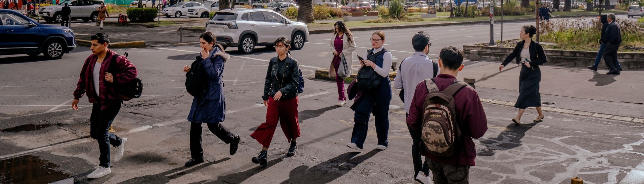 Global Economy Shakes Off Tariff Shock Amid Tech-Driven Boom