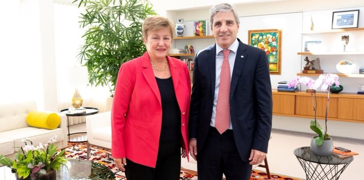 A pocas semanas del desembarco de una misión, Caputo se reunió con la titular del Fondo en Davos