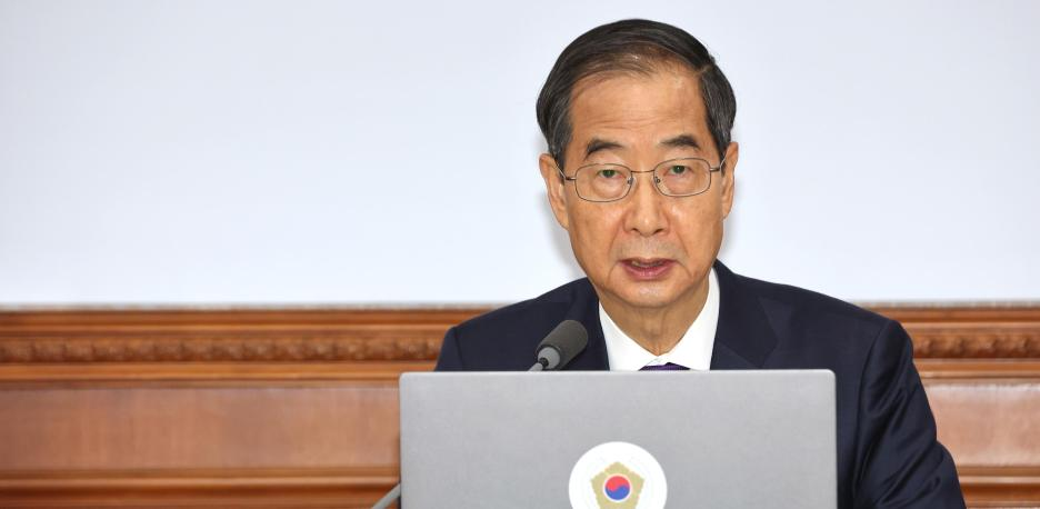 Condenan al ex primer ministro surcoreano Han Duck-soo a 23 años de cárcel por participar en la ley marcial