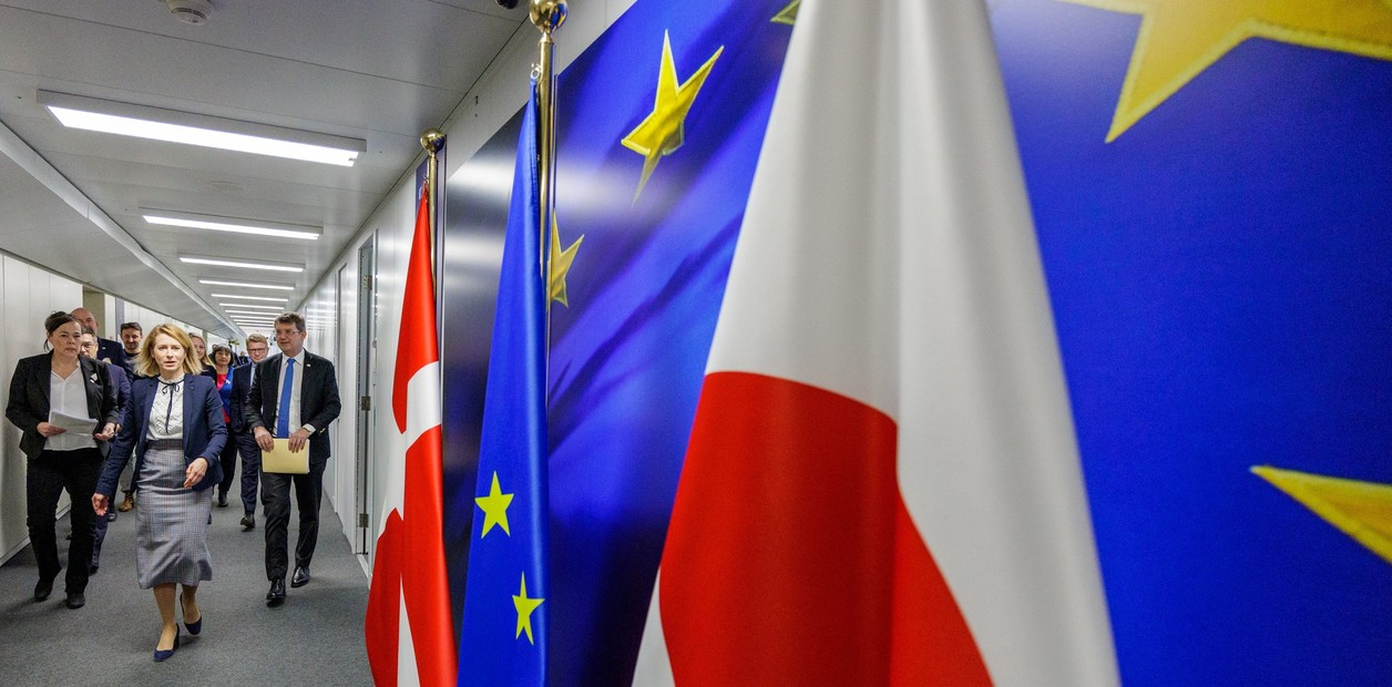 Los jefes de gobierno de la UE se reúnen en Bruselas para responder un dilema: ¿Estados Unidos pasó de aliado a enemigo?