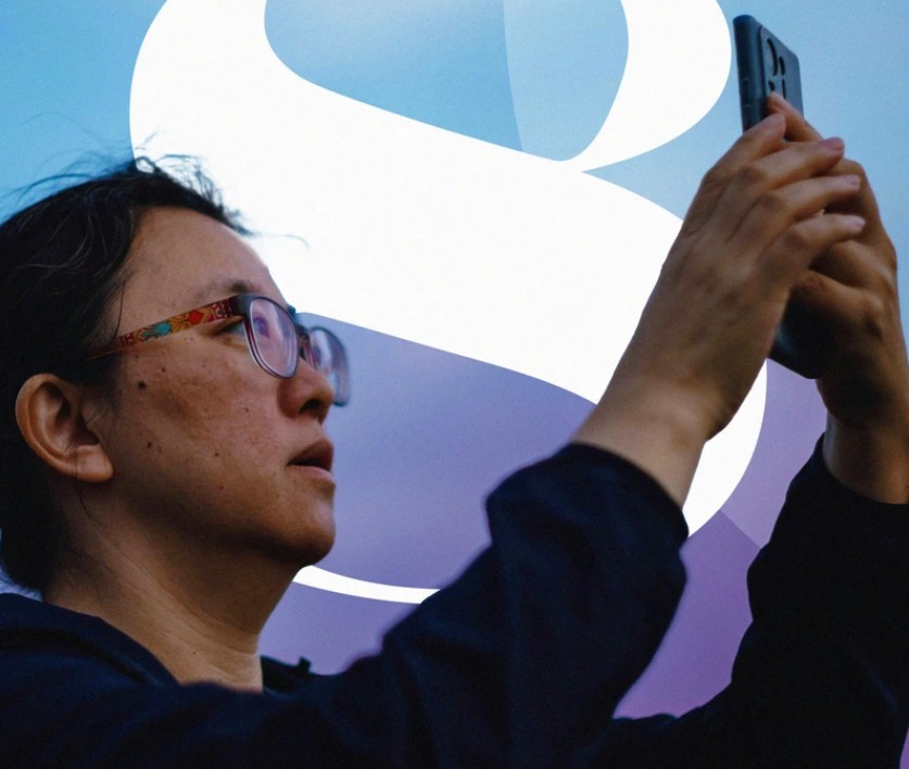 Internet Use, Social Media, and Wellbeing – WHR