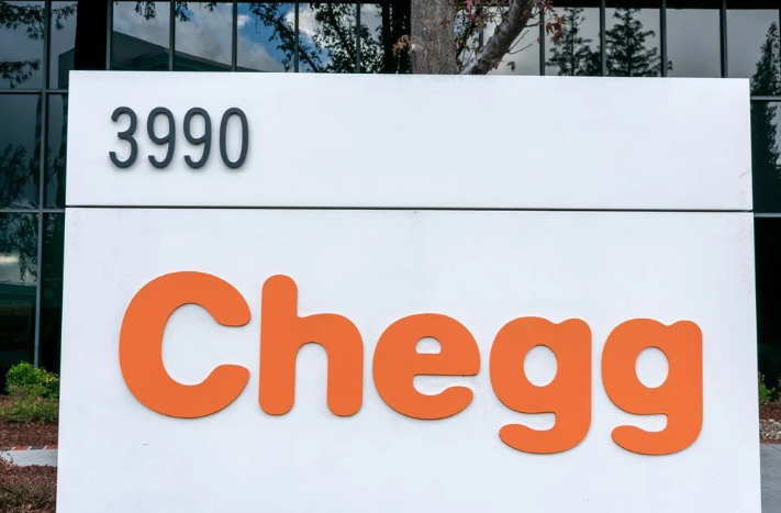 This $14 Billion Business Is Officially the First Company to Be Completely Wiped Out By AI