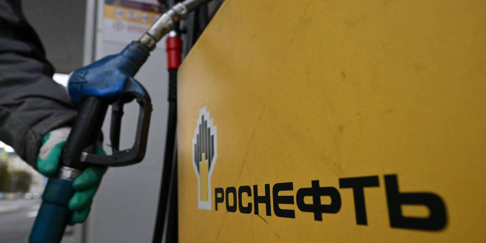 Confusion over UK sanctions on Russia undermines a Western response that was already too slow and half-hearted