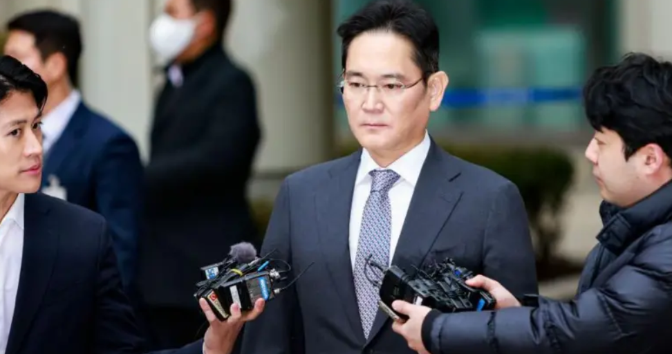 Los dramas familiares que se esconden detrás de Samsung, el imperio tecnológico que comenzó como una tienda de comidas
