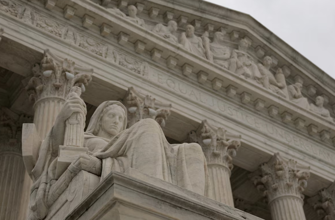 Supreme Court sides with Trump in fight tied to speech curbs on immigration judges