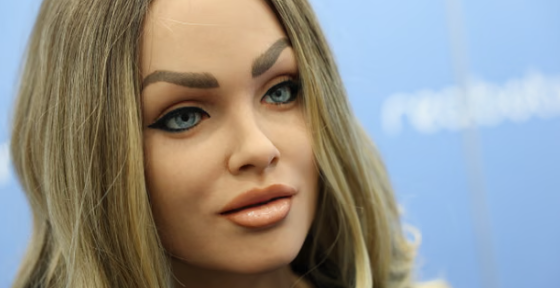Teachers decry plan for humanoid robot in New York high school.