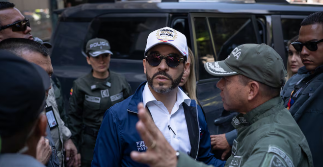 Colombia rechaza el apoyo de personal internacional de rescate para atender el terremoto.