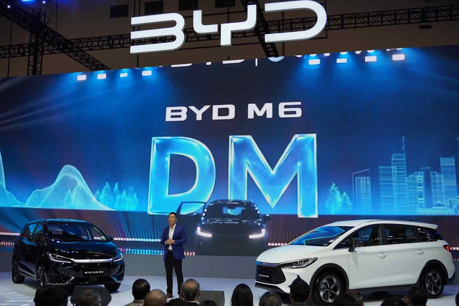 EV Boom Drives ASEAN Car Sales as Indonesia Leads Regional Growth