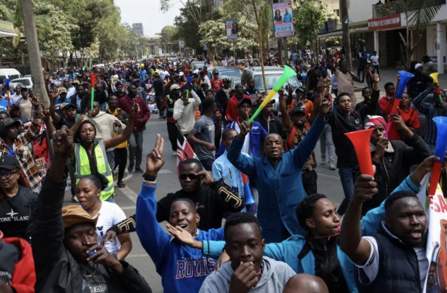 Kenyan Police Fire Tear Gas at Nairobi Protest Against Import Duty Hike