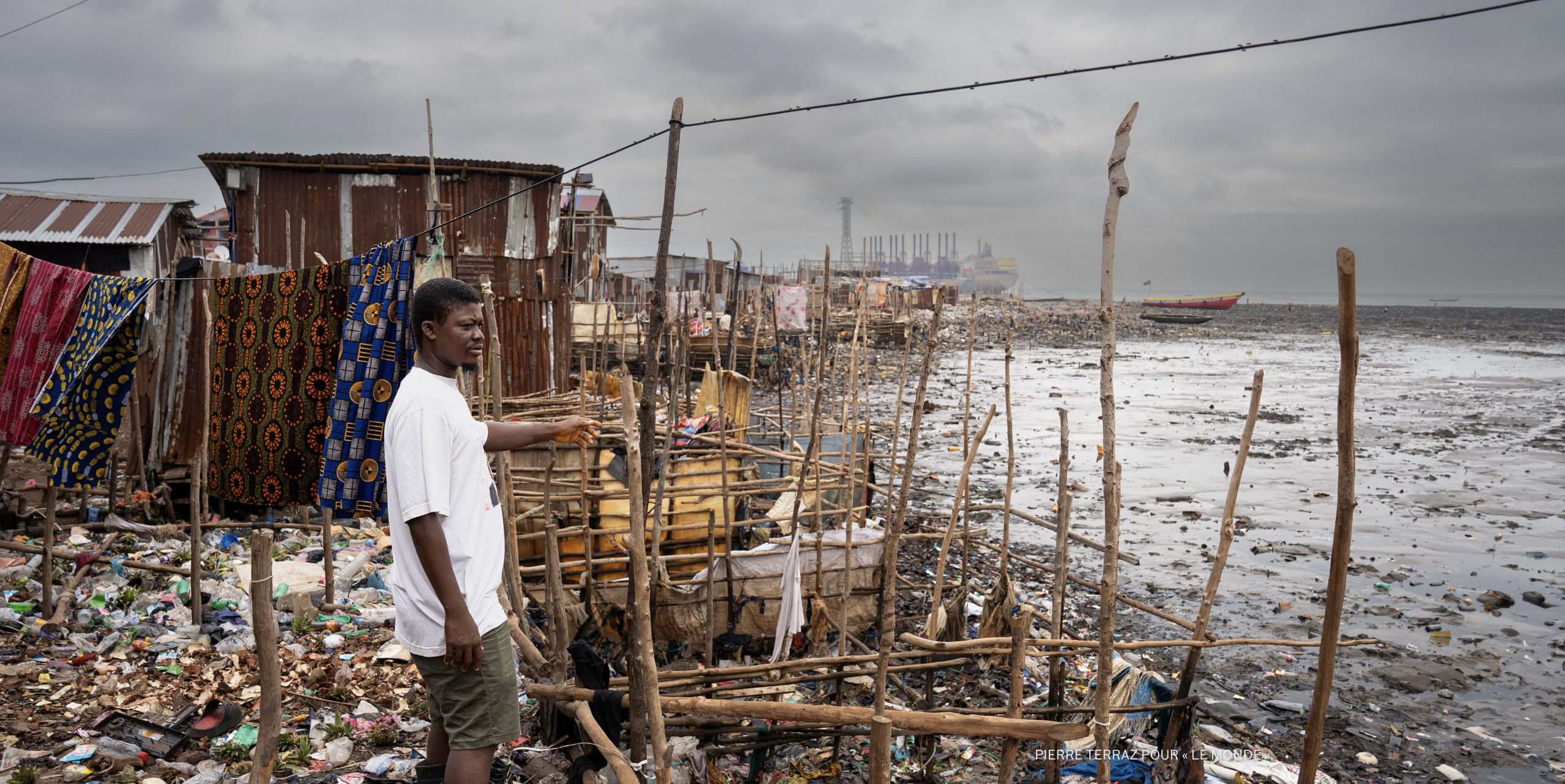 Sierra Leone Slum Dwellers Trapped by Rising Ocean and Floodwaters