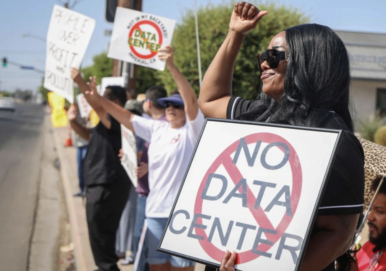 Trump claims China is fuelling resistance to AI data centres in the US