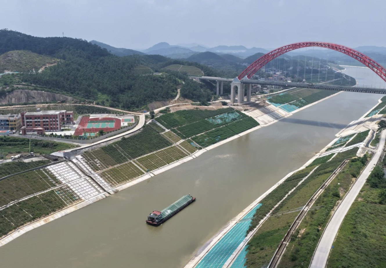 China launches new canal, first of its kind since 1949, giving inland access to sea lanes