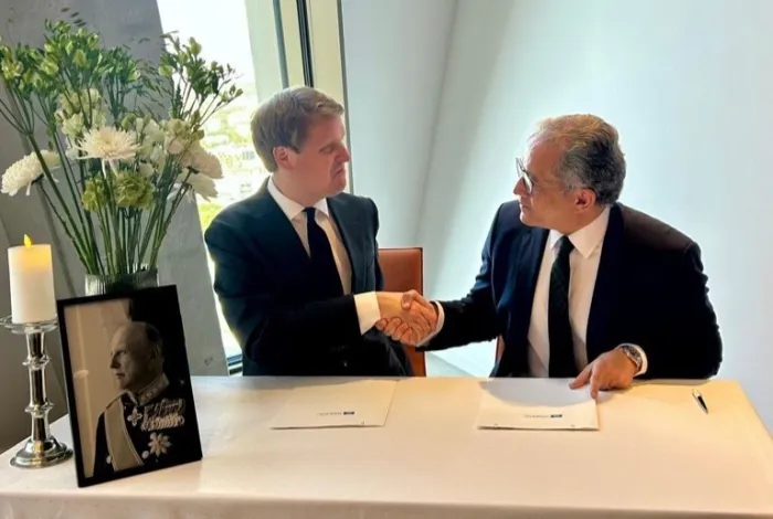 La UNESCO y Noruega refuerzan su colaboración mediante un nuevo acuerdo para impulsar la educación, la cultura y la libertad de expresión