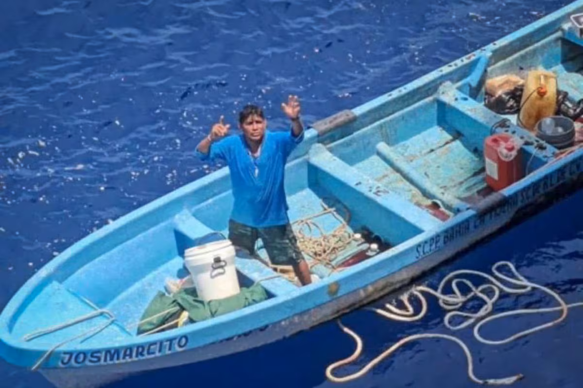 Localizado y Rescatado Héctor Márquez, el Pescador de Oaxaca Que Llevaba Náufrago una Semana