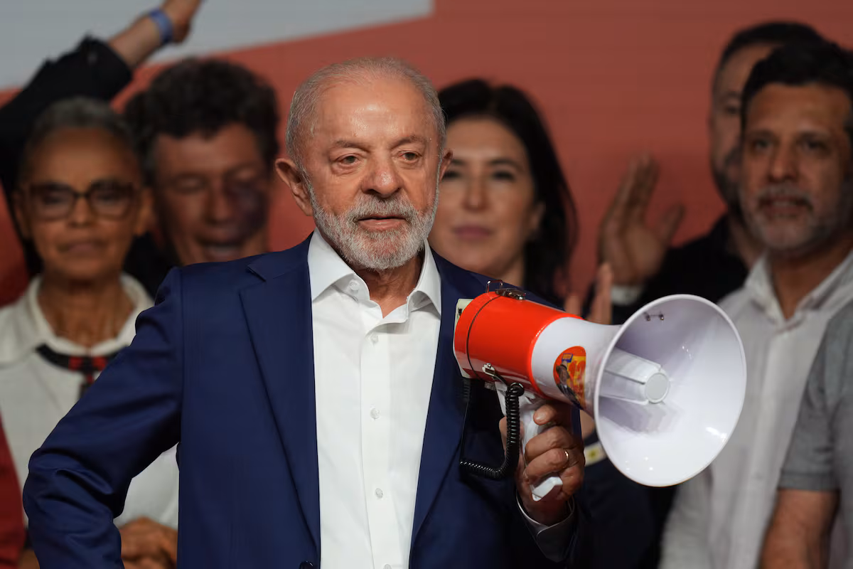 El Presidente Lula Pretende Movilizar a los Abstencionistas Para Consumar el Milagro y Vencer a Bolsonaro en Brasil