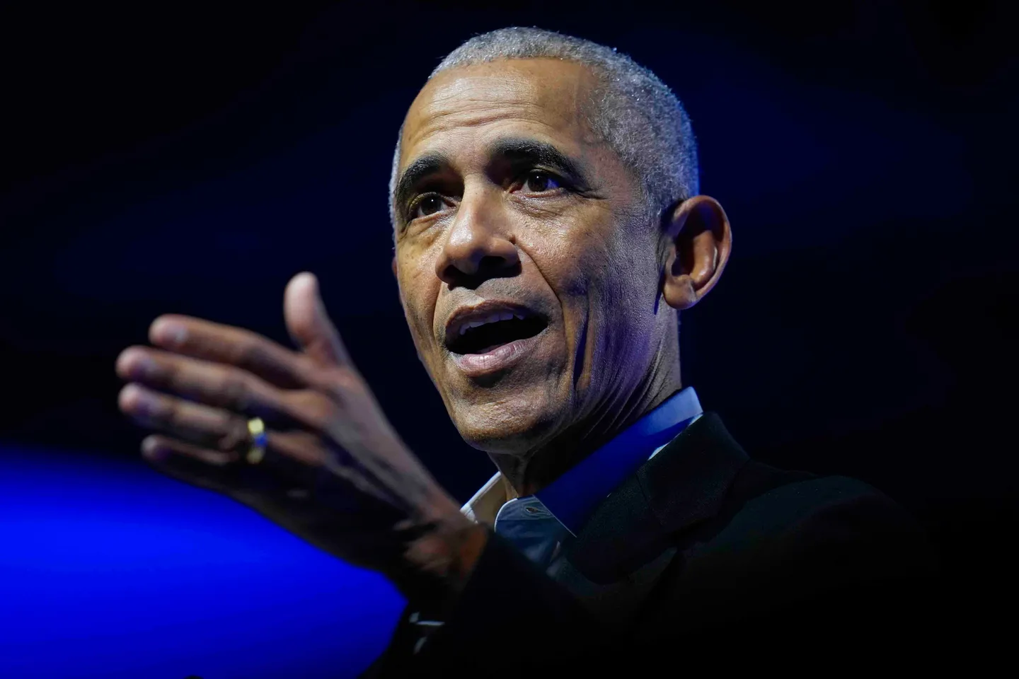 Obama attacks Trump as he campaigns for Democrats ahead of midterm elections