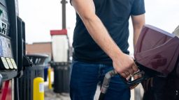 Los precios del petróleo se disparan tras una cifra récord de ataques a buques petroleros en el estrecho de Ormuz