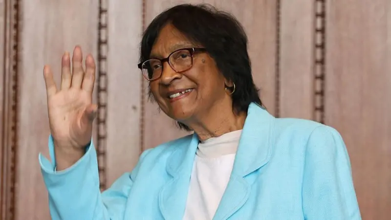 Quién es Navi Pillay, la jurista sudafricana ganadora del Nobel de la Paz: “Lo dedico a los sobrevivientes del crimen internacional”