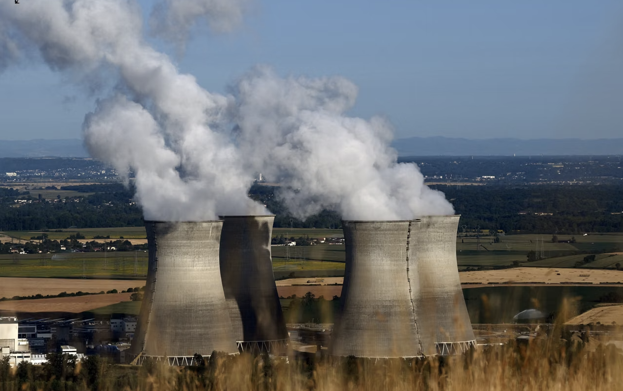 France’s Nuclear Safety Watchdog Sees No Obstacle to Running Reactors Beyond 60 Years