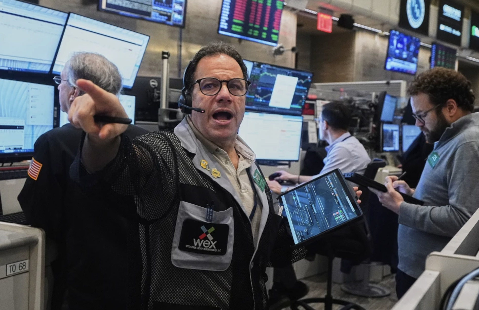 Sharp drops for AI stocks overwhelm markets worldwide as oil prices jump